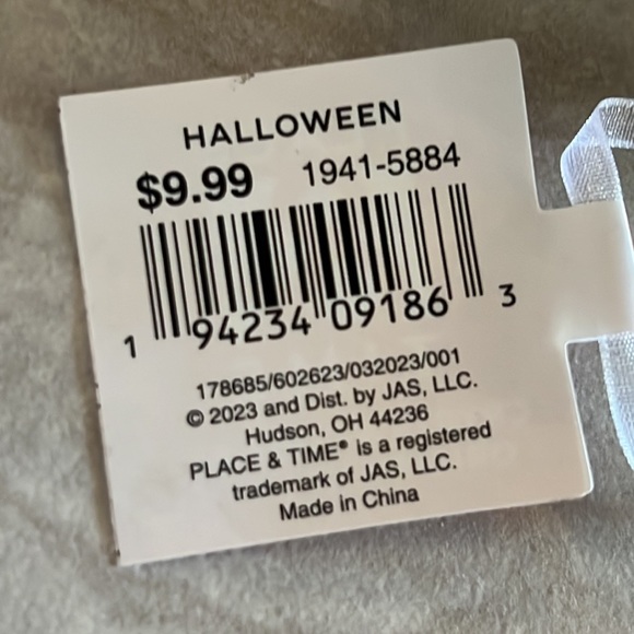 Hocus Pocus Sparkly Cauldron Ornament NWT - Picture 9 of 12